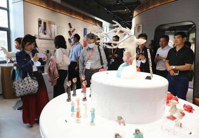 走進大連金普,文學(xué)大咖與版權(quán)交易中心結(jié)盟!